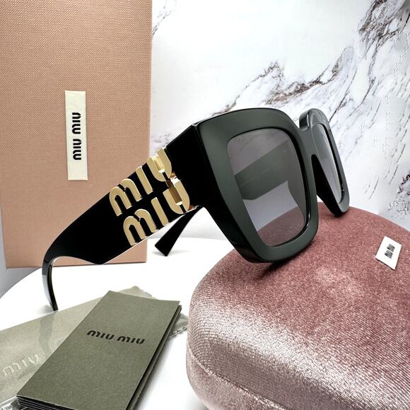 New MIU MIU Sunglasses Black Square 2026 Gold Metal Logo Women Authentic w/ Case